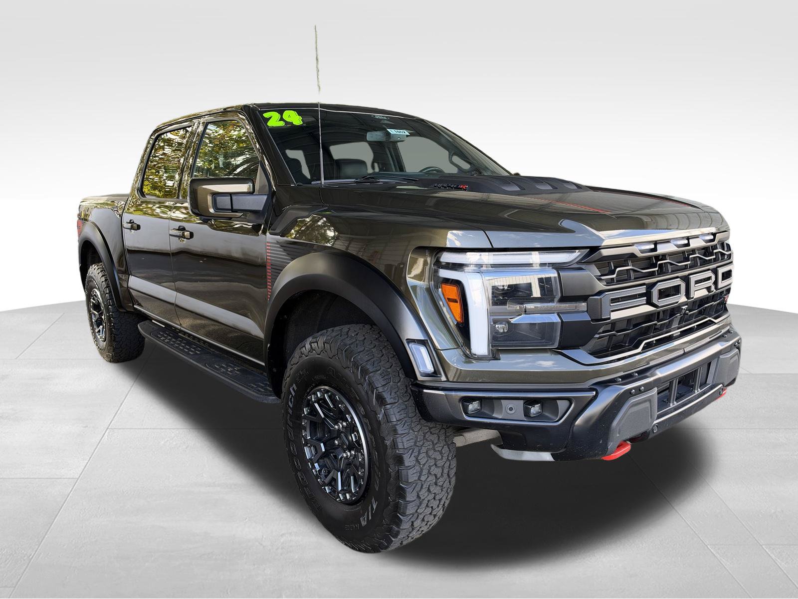 Used 2024 Ford F150 Raptor w/ Equipment Group 803A Raptor R AWD/4WD image 3