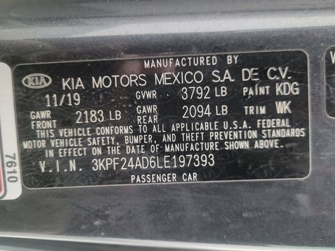 Used 2020 Kia Forte LXS FWD image 33