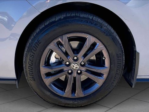 Used 2024 Toyota Sienna XSE image 10