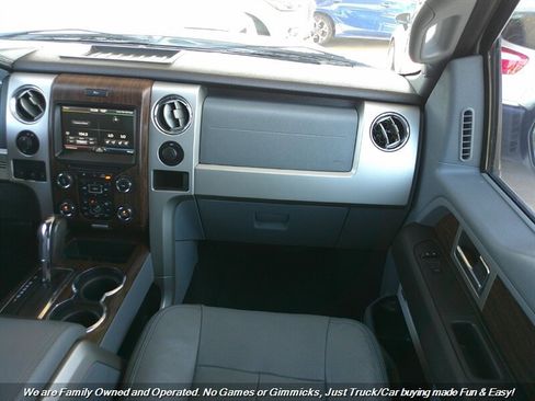 Used 2014 Ford F150 Lariat w/ Lariat Chrome Package image 36