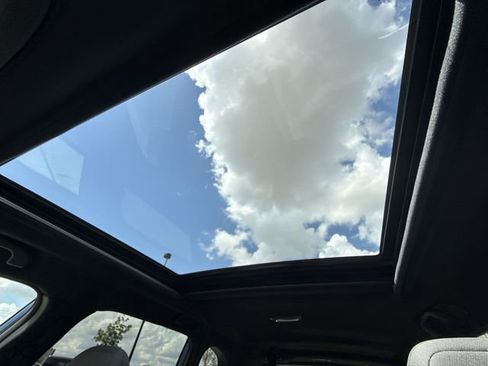 Used 2026 Subaru Forester Premium image 21