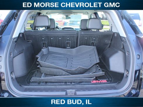 Used 2024 GMC Terrain SLT w/ LPO, Floor Liner Package FWD image 18