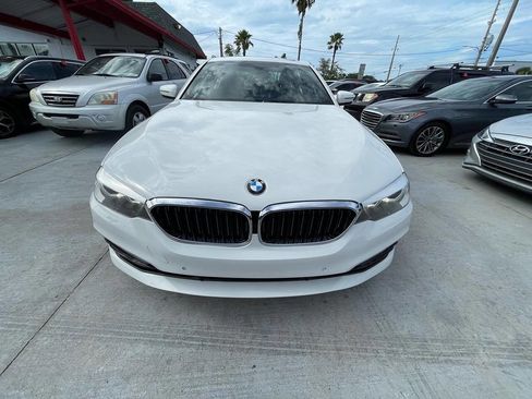 Used 2018 BMW 530e RWD image 1