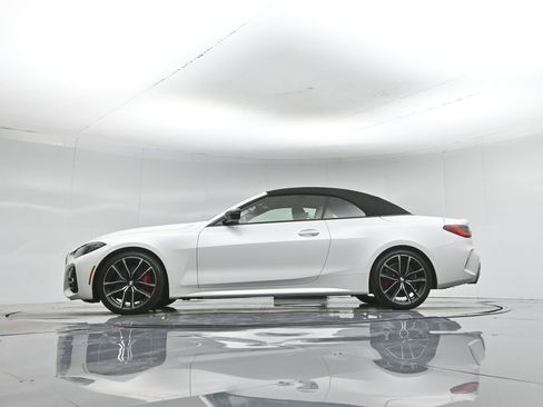 Used 2023 BMW 430i Convertible w/ M Sport Package RWD image 8