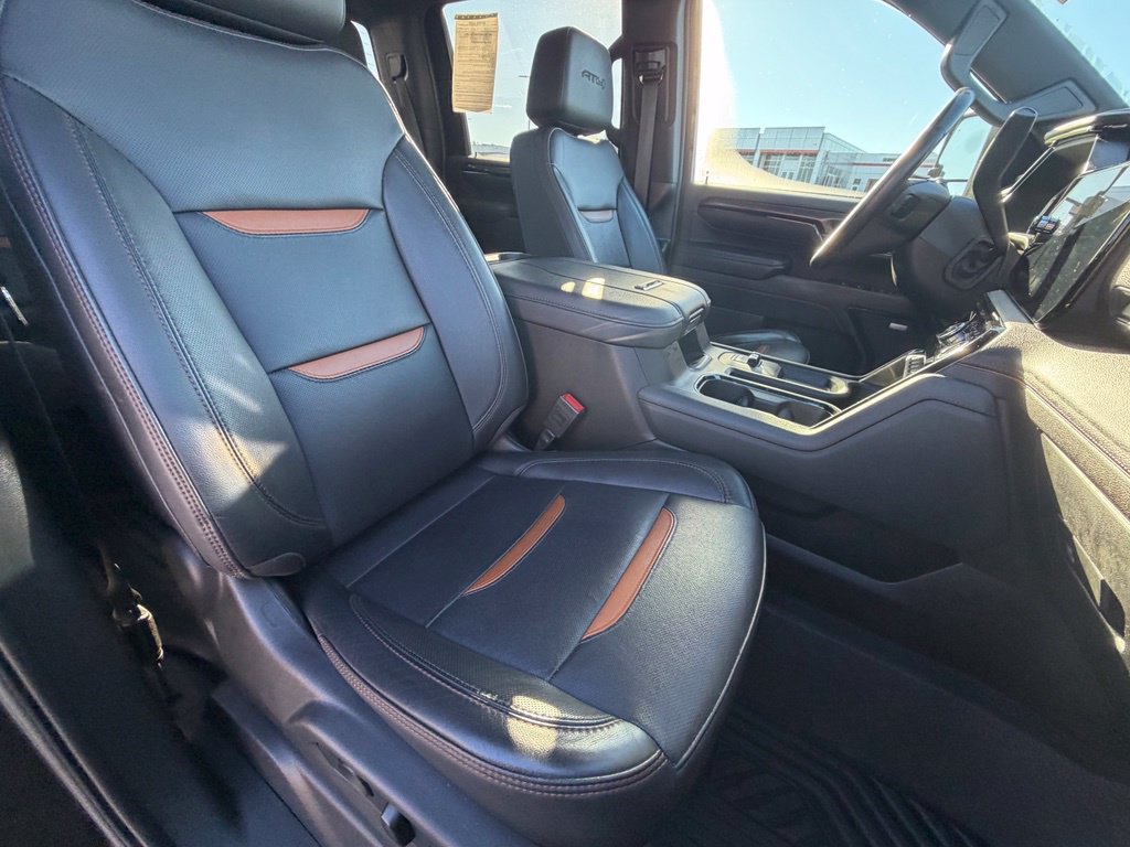 Used 2024 GMC Sierra 2500 AT4 w/ AT4 Premium Plus Package AWD/4WD image 36