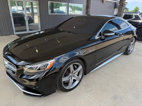 Used 2016 Mercedes-Benz S 63 AMG 4MATIC Coupe image 2