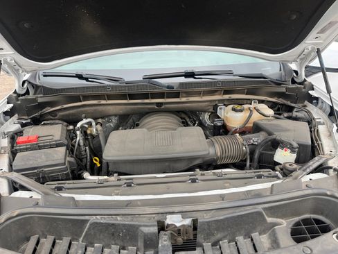 Used 2023 Chevrolet Tahoe Z71 w/ Luxury Package image 21