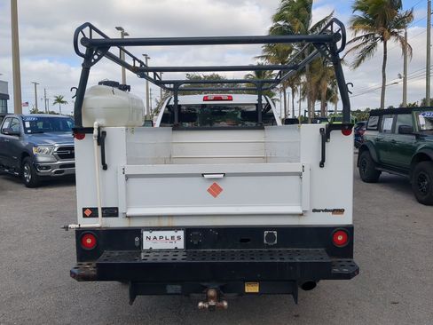 Used 2023 Chevrolet Silverado 2500 W/T w/ WT Convenience Package image 6