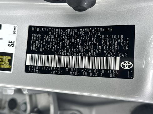 Used 2024 Toyota Corolla LE image 34
