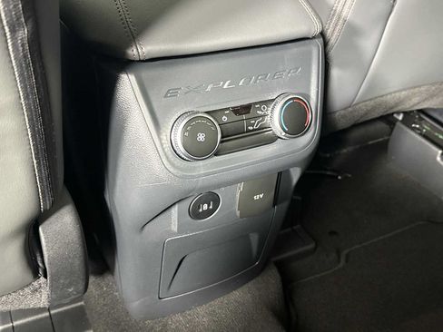 Used 2026 Ford Explorer Active w/ Active Comfort Package RWD image 25