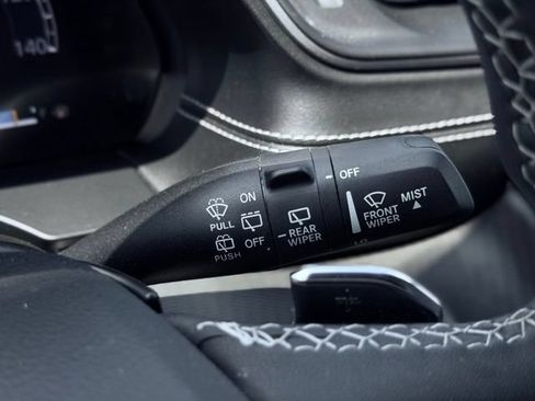 Used 2023 Jeep Grand Cherokee L Laredo AWD/4WD image 37