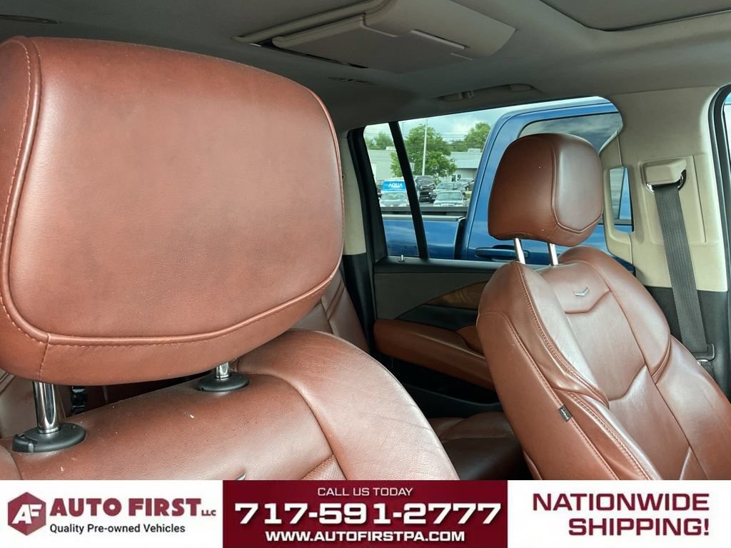 Used 2020 Cadillac Escalade ESV Luxury AWD/4WD image 19