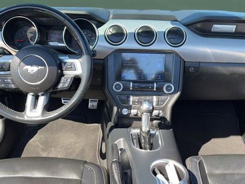 Used 2021 Ford Mustang Premium image 17