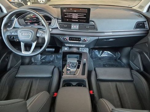 Used 2023 Audi Q5 2.0T Premium Plus w/ Premium Plus Package AWD/4WD image 14