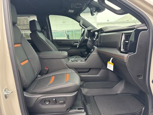 New 2026 GMC Sierra 2500 AT4 w/ AT4 Premium Plus Package image 25