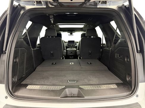 Used 2021 Chevrolet Tahoe High Country w/ Premium Package image 33
