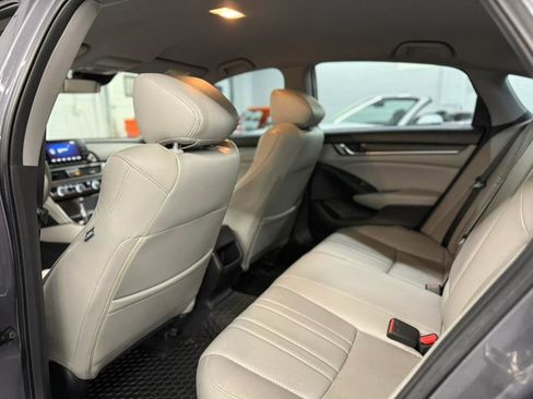 Used 2019 Honda Accord LX image 29