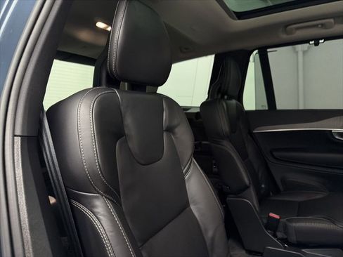 Used 2024 Volvo XC90 T8 Ultimate image 28