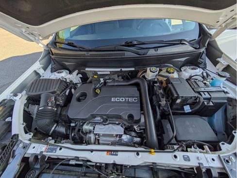 Used 2022 GMC Terrain SLE w/ Driver Convenience Package image 32