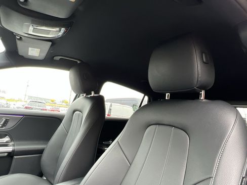 Certified 2022 Mercedes-Benz GLA 250 4MATIC image 22