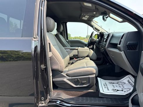 Used 2020 Ford F150 XLT w/ Equipment Group 302A Luxury AWD/4WD image 11