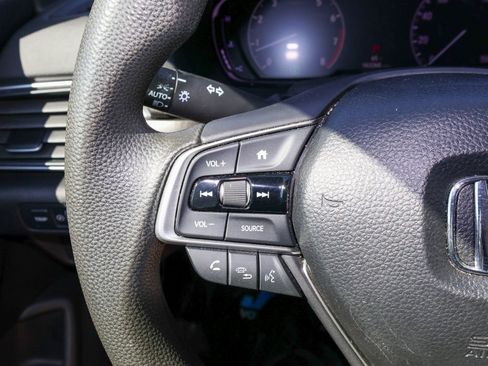 Used 2018 Honda Accord LX image 15