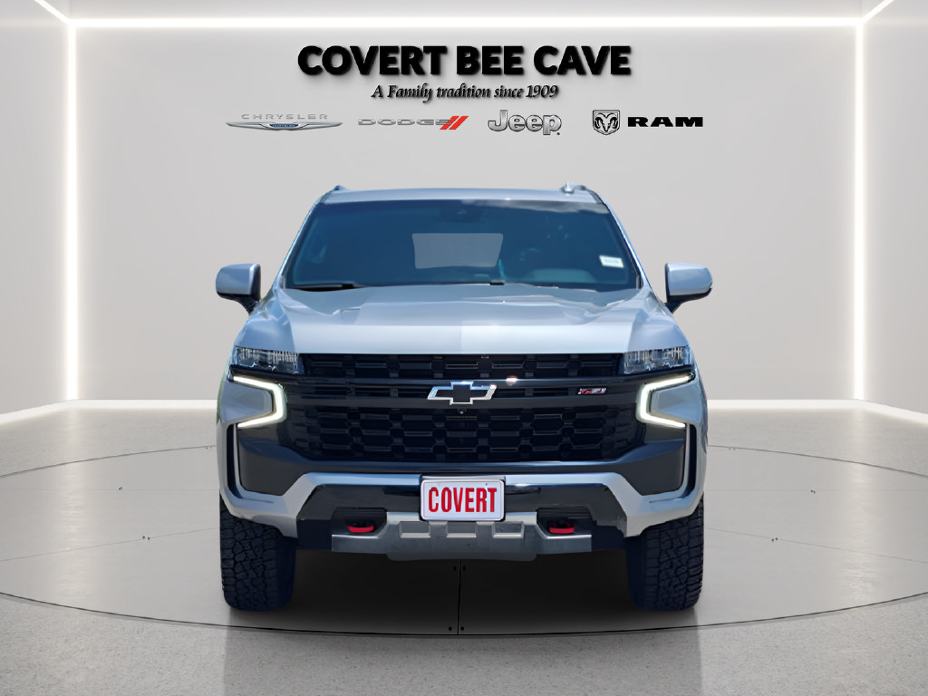 Used 2024 Chevrolet Tahoe Z71 w/ Luxury Package AWD/4WD image 5