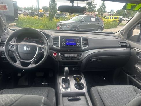 Used 2019 Honda Ridgeline Sport image 15