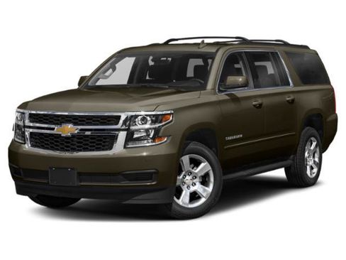 Used 2019 Chevrolet Suburban LS w/ Enhanced Driver Alert Package AWD/4WD image 1