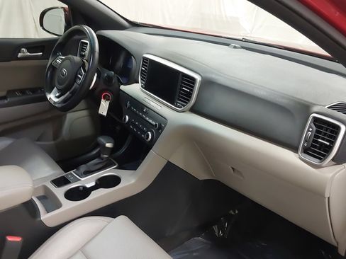 Used 2022 Kia Sportage Nightfall Edition image 29