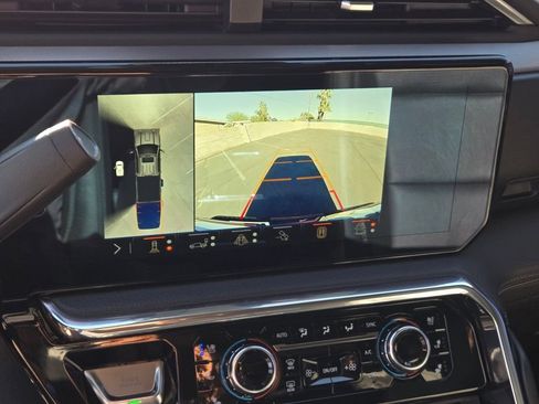 Used 2024 GMC Sierra 2500 Denali w/ Denali Reserve Package image 23