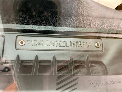 Used 2014 Jeep Wrangler Sport w/ Quick Order Package 23S image 31