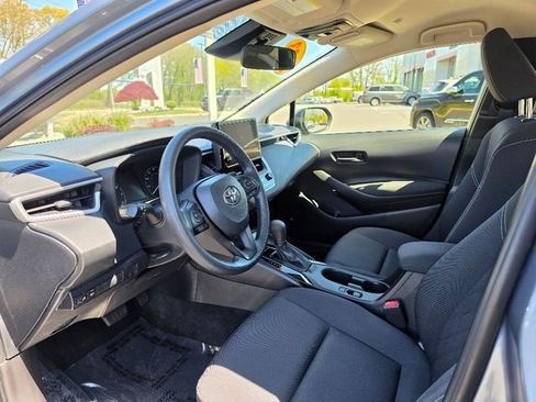 Used 2023 Toyota Corolla LE w/ Carpet Mat Package (TMS) FWD image 20
