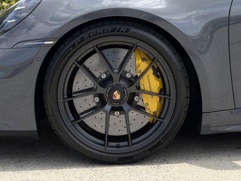 Used 2025 Porsche 911 Carrera GTS image 10