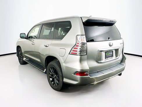 Used 2020 Lexus GX 460 Premium image 5