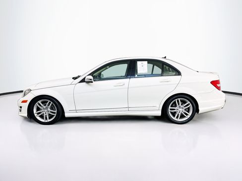 Used 2012 Mercedes-Benz C 300 4MATIC Sedan image 4