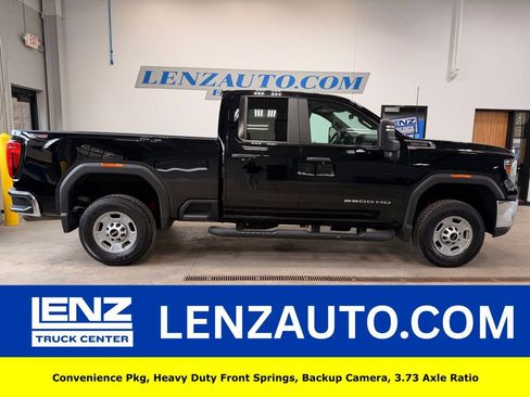Used 2022 GMC Sierra 2500 Pro w/ Convenience Package AWD/4WD image 1
