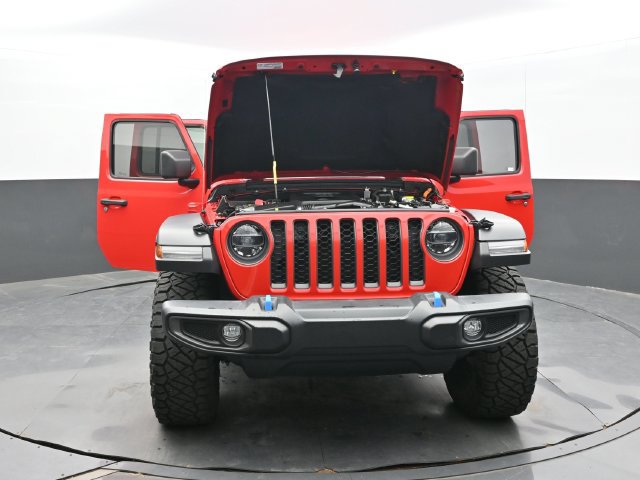 Used 2022 Jeep Wrangler Unlimited Rubicon 4xe w/ Cold Weather Group AWD/4WD image 60