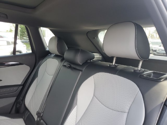 New 2026 Volkswagen Tiguan SE R-Line AWD/4WD image 9