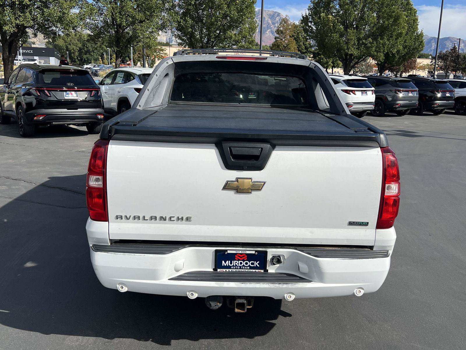 Used 2011 Chevrolet Avalanche LS AWD/4WD image 19