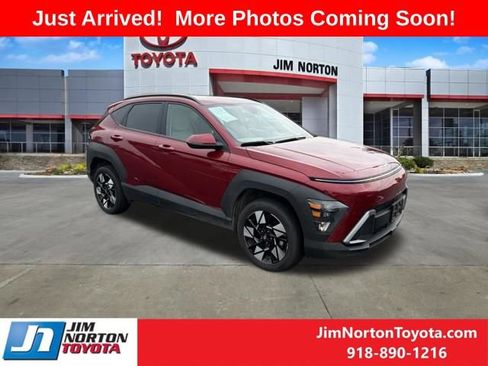 Used 2025 Hyundai Kona SEL AWD/4WD image 1