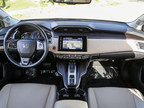 Used 2019 Honda Clarity Touring image 16