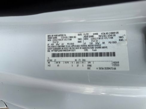Used 2022 Ford F250 XL RWD image 30