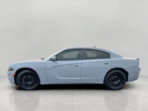 Used 2021 Dodge Charger SXT w/ Cold Weather Package image 5