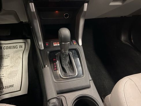 Used 2016 Subaru Forester 2.5i Touring w/ Eyesight & Navigation System image 26