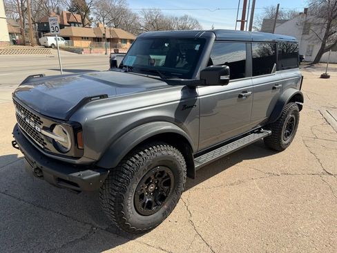 Used 2024 Ford Bronco Wildtrak AWD/4WD image 2