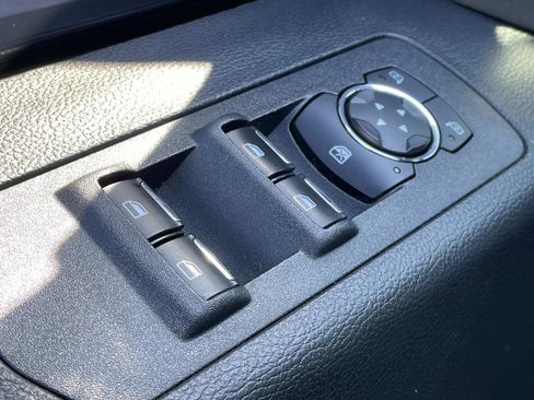 Used 2018 Ford F150 XLT w/ Equipment Group 302A Luxury image 16