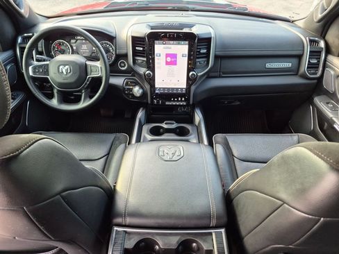 Used 2024 RAM 1500 Laramie AWD/4WD image 17