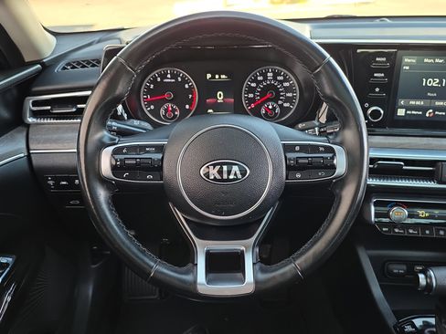 Used 2021 Kia K5 EX image 15
