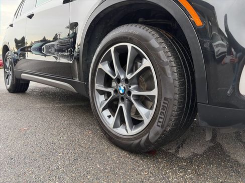 Used 2017 BMW X5 xDrive35i w/ Premium Package Enhanced image 17